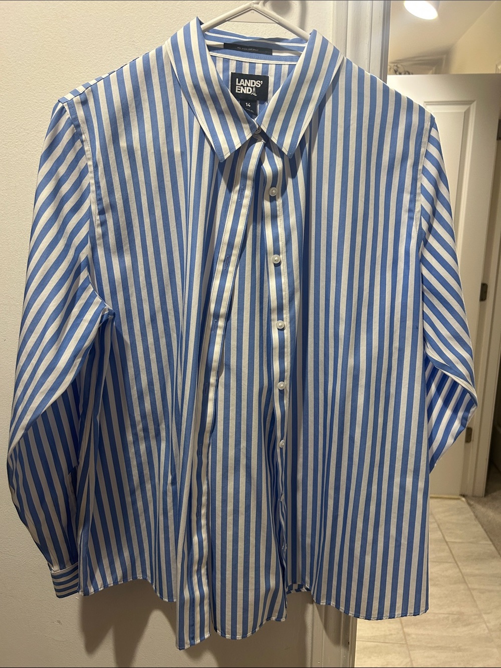Lands' End Men's Blue and White Striped Dress Shirt